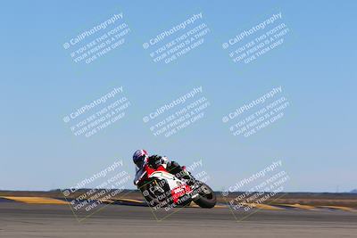 media/Mar-12-2022-SoCal Trackdays (Sat) [[152081554b]]/Turn 9 Side (145pm)/